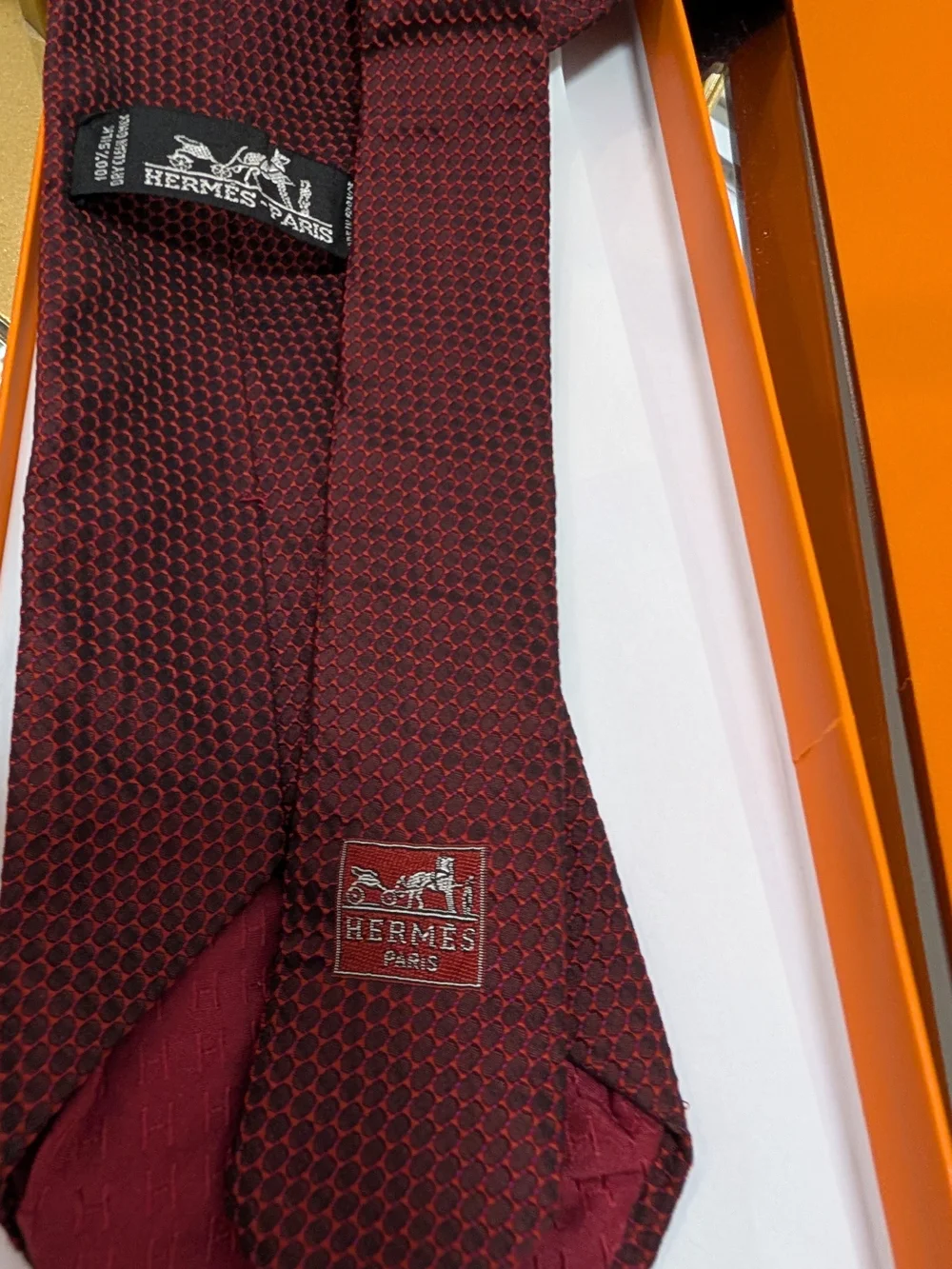 Hermes Men's Deep Burgundy Textured Silk Tie